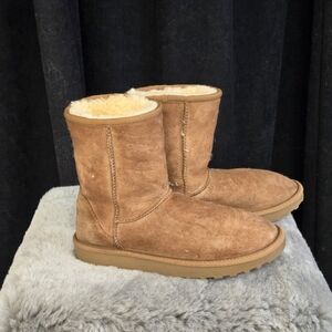 Generic UGGs Sheepskin Boots From Costco